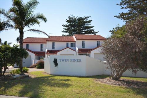 Twin Pines 2