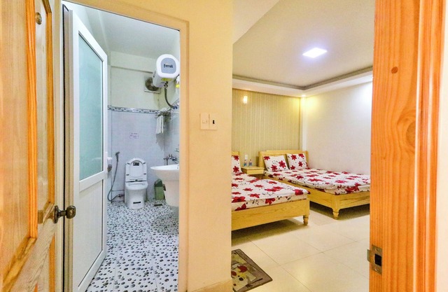 Twin Room 304 Charming hotel in terrific Đà Lạt with WiFi