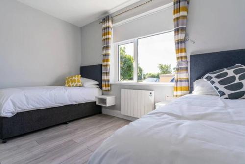 Twin Suite On Golf Course Private Cosy