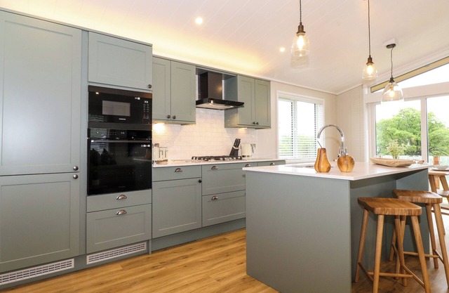 TWISS LODGE, with a garden in Ingleton