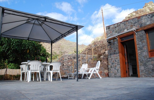 TWO BARRANCOS (3). - 1 double bedroom, living room-kitchen, sofa-bed, bathroom. Swimming pool