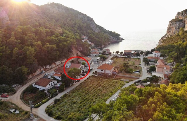 Two bedroom apartment with balcony and sea view Cove Vela Stiniva, Hvar (A-17075-a)