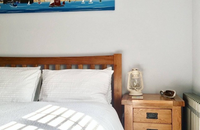 Two Bedroom Apartment - The Seaview Snug