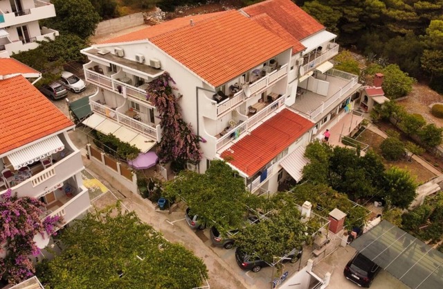 Two bedroom apartment with terrace Živogošće - Blato, Makarska (A-21271-a)