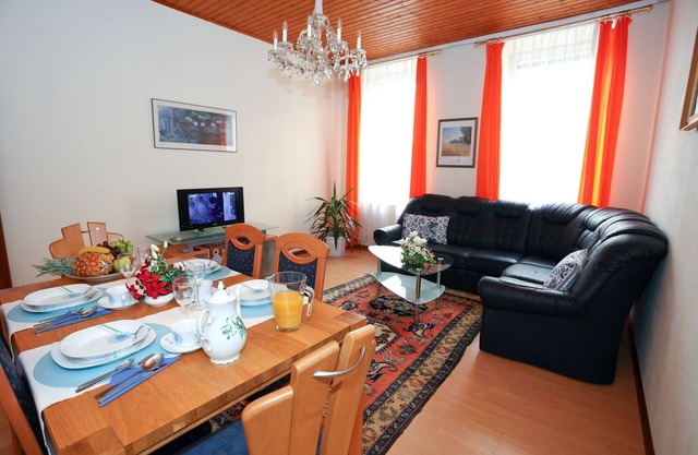 Two Bedroom Apartment #1 in the near Center of Vienna