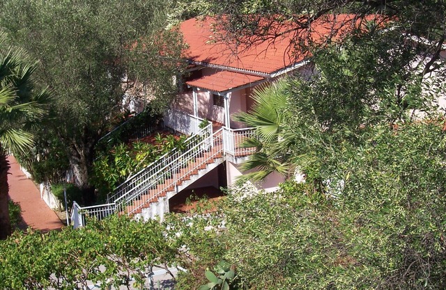 Two bedroom apartment up to 6 people