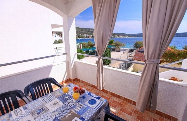 Two bedroom apartment near beach Sevid, Trogir (A-4286-b)