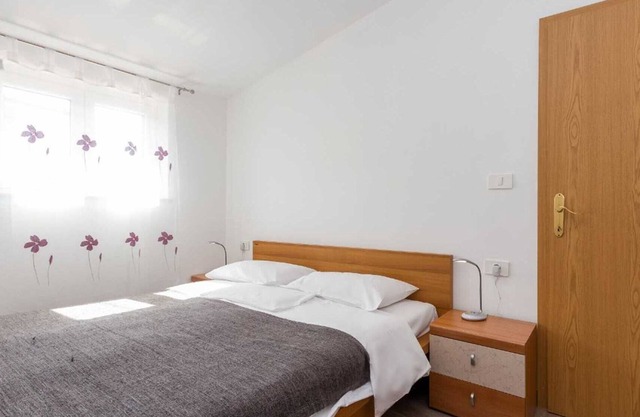 Two Bedroom Apartment with Balcony & Sea View Antic Portoroz