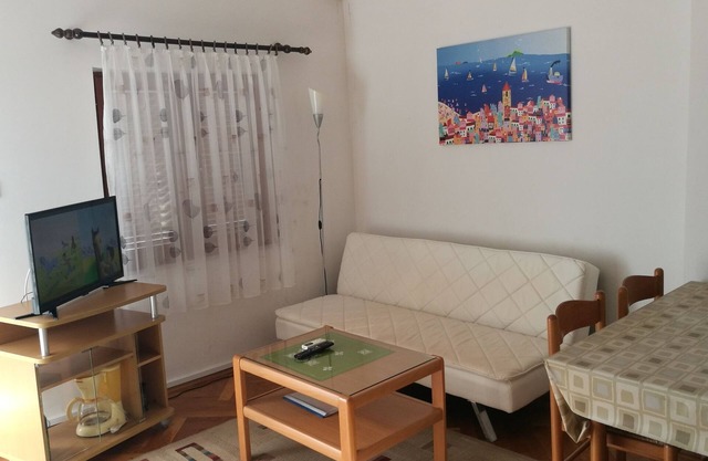 Two bedroom apartment with terrace and sea view Ždrelac, Pašman (A-8046-a)