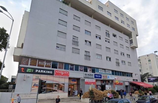 Two bedroom apartment with air-conditioning Split (A-22773-a)