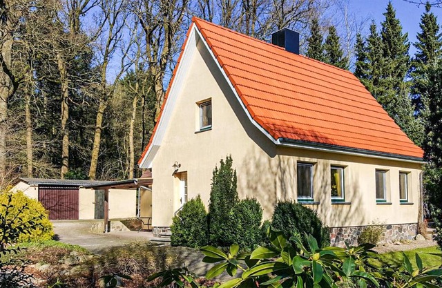 Two-Bedroom Holiday Home In Brekendorf