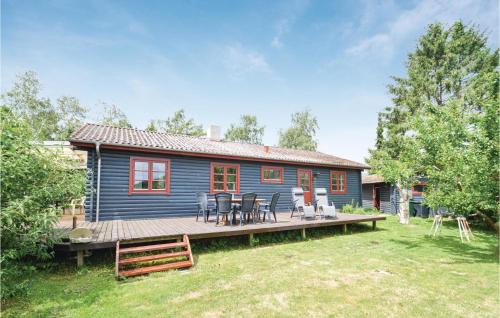 Two-Bedroom Holiday Home In Torrig L