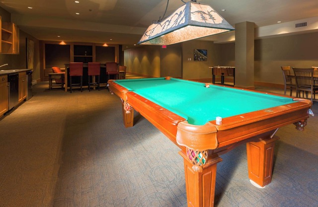 Two Bedroom | Sleeps 2-4 | Slalom Creek Condos