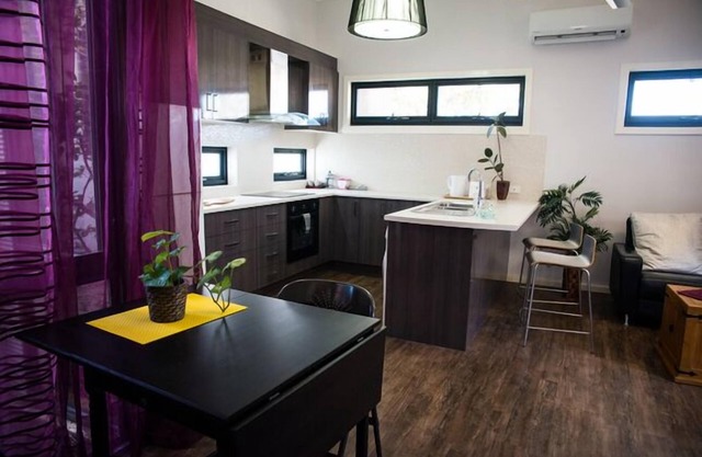 Two bedroom villa, self contained, wifi, parking, big kitchen, private entrance