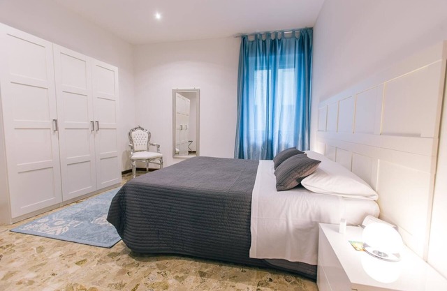 Two bedrooms apartment with terrace 100 mt to the Arena