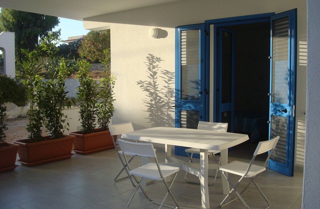 Two-room apartment with porch - Felloniche
