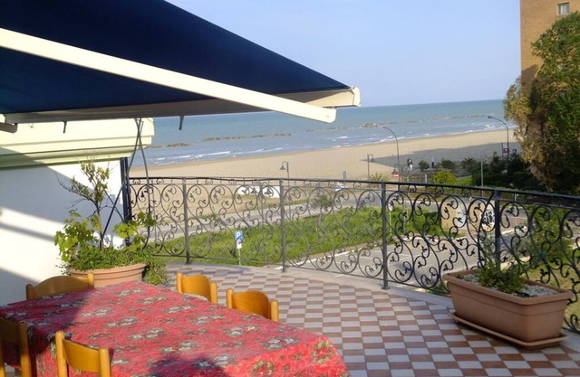 Two-room attic apartment with terrace with 360° sea view