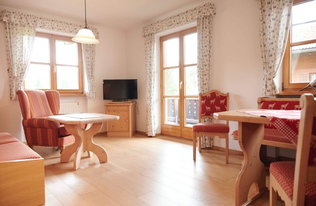 Two-room vacation apartment 50sqm, south-west facing balcony with mountain panorama