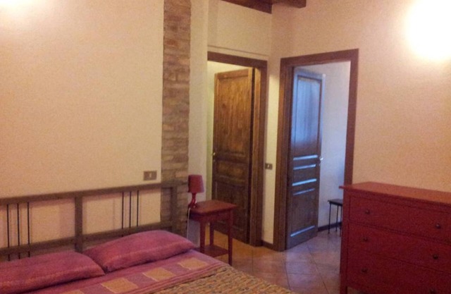 Two-roomed Tuscany House