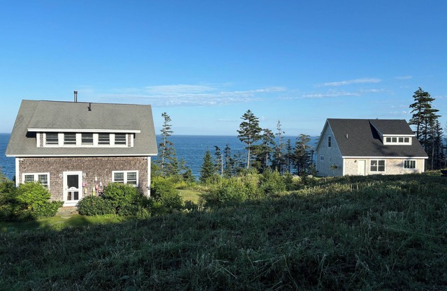 Two seaside cottages with beautiful views and total privacy