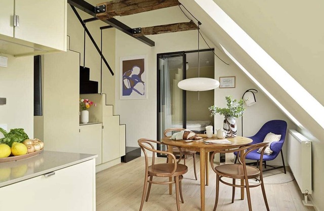 Two-Storey Loft Apartment | Sleeps 4