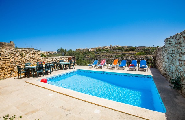 Typical Farmhouse of choice with pool . Bedrooms air-conditioned pay per use.