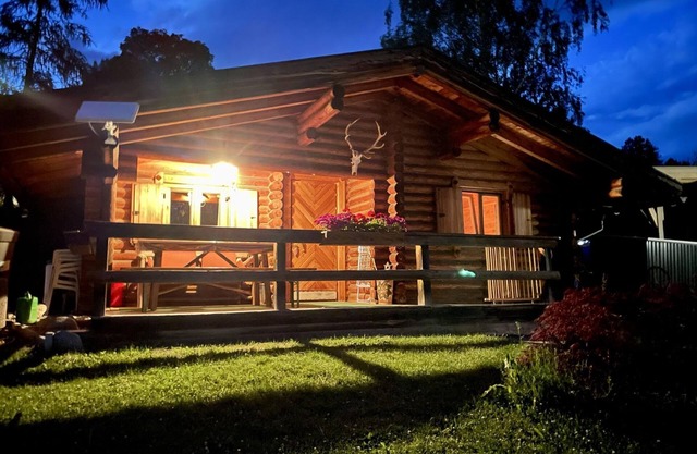 Tyrolean log cabin - apartment/apartment, shower and bath, WC, quiet