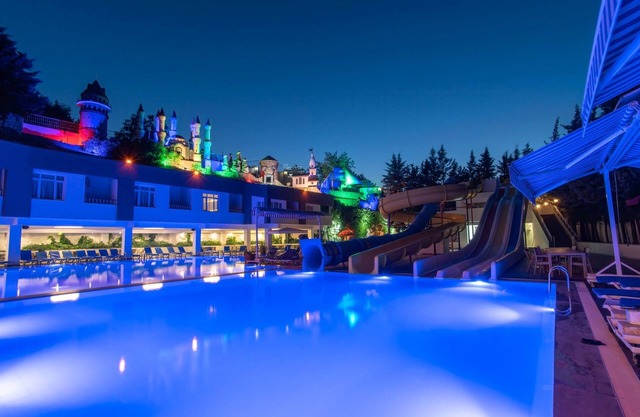 Uğurlu Termal Tatil Köyü