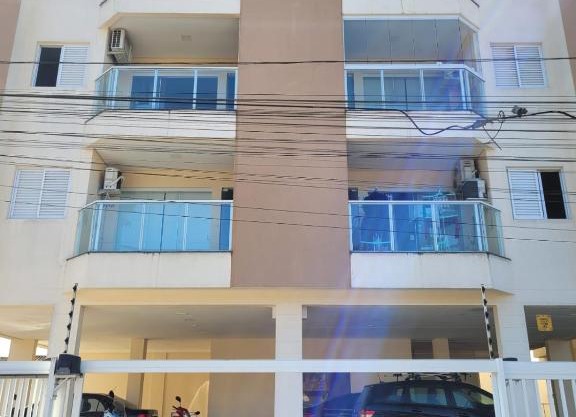 Ubatuba - Apartamento no Centro da Cidade próximo a restaurantes e às grande, centro, Itaguá, etc.