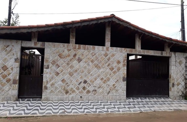 Ubatuba multi-family vacation home