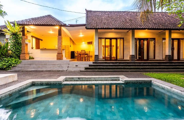 Uda Suite Guest House 4