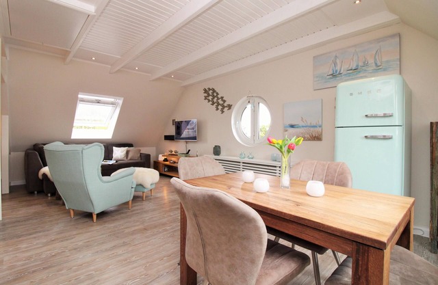 Ulmenhof WE 11: modern, high-quality furnished 1-room apartment