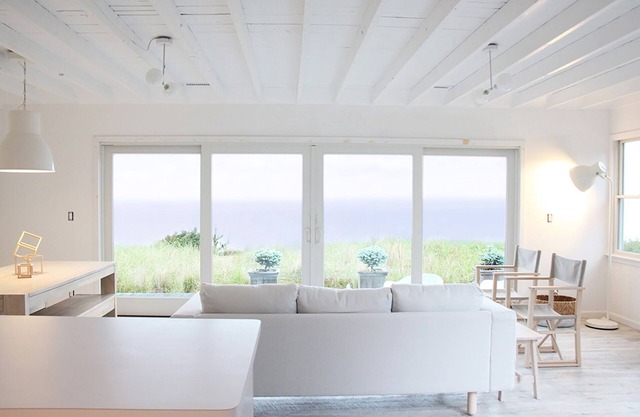 Ultimate beach getaway: secluded beach, spectacular views, stylishly renovated