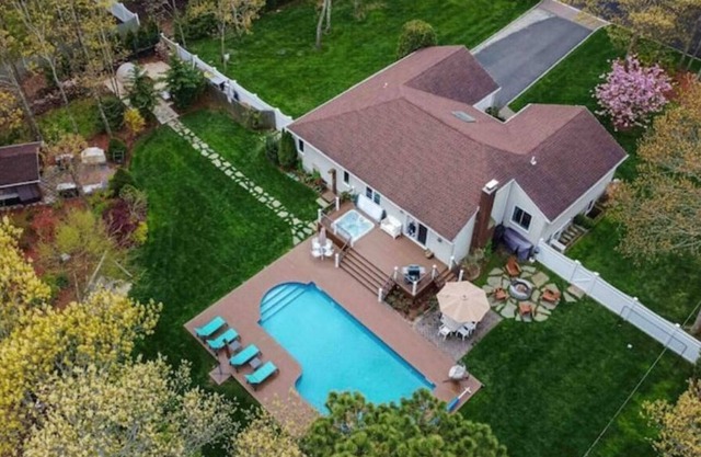 Ultimate House with Heated Pool, Hot Tub and Sauna