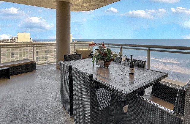 Ultimate Luxury Ocean Vistas-The largest condo in the best building on the beach