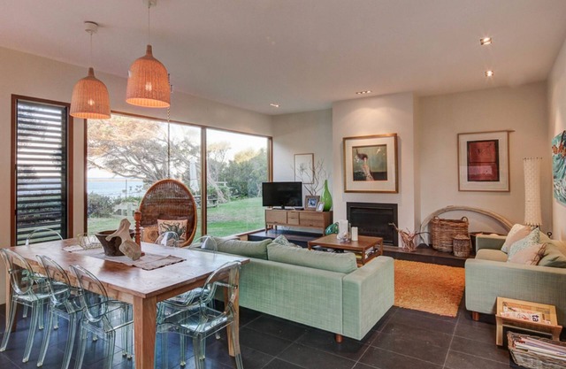 Ultimate luxury in the most sort after location of Port Fairy