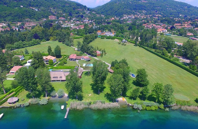 Ultimate Luxury Villa with Pool, Tennis, Golf, Boats & More! - Villa Solcio
