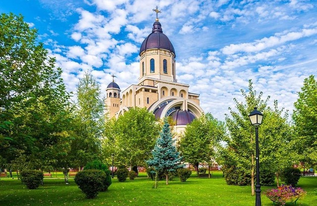 Ultracentral,Parcul Catedralei,apartament 2 camere