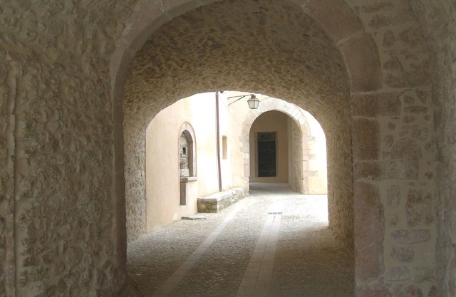 Umbria- Spoleto- Luxury Apartment in a little Middle Age Village