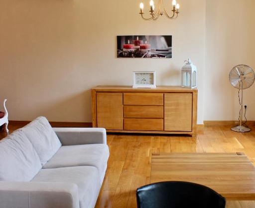 Un Joli Pied a Terre