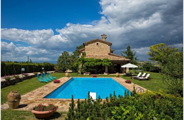Una Villa da Sogno tra Mare e Monti