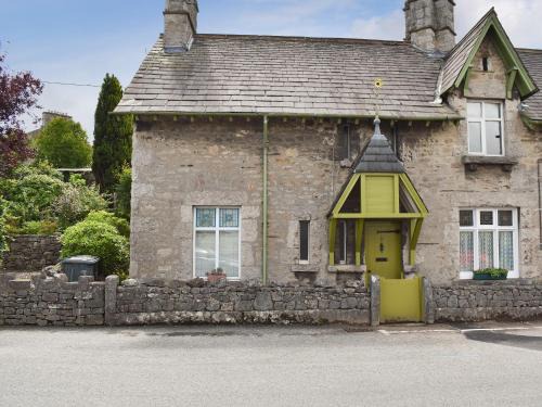 Underhill Cottage