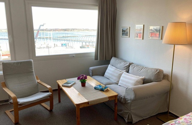 Unforgettable vacation at the marina: cosy vacation apartment with lake view!