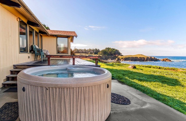 Unforgettable Waterfront Home with Private Hot Tub and Spectacular Ocean Views