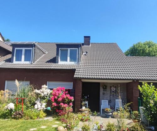 Uni-nähe Unterkunft mit Garten