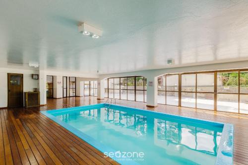 Unidades em Prédio com Piscina em Gramado - MDC