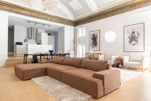 Unique 3 Bedroom Apartment in Vibrant Frederiksberg