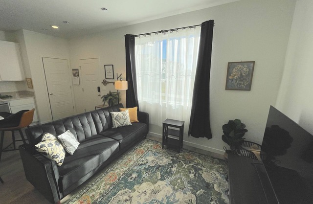 Unique 3-bedroom townhome with living room and loft in amazing Johnstown