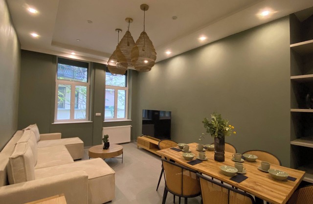 Unique 4-bedroom, 4-bathroom apartment in the heart of Budapest.