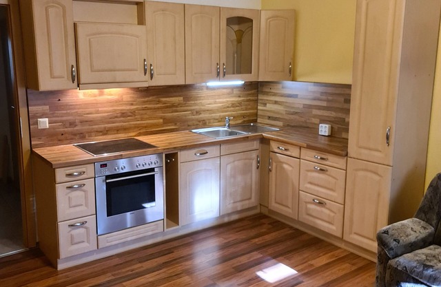 Unique closeness to nature, pets welcome, suburban location - 4km from the center